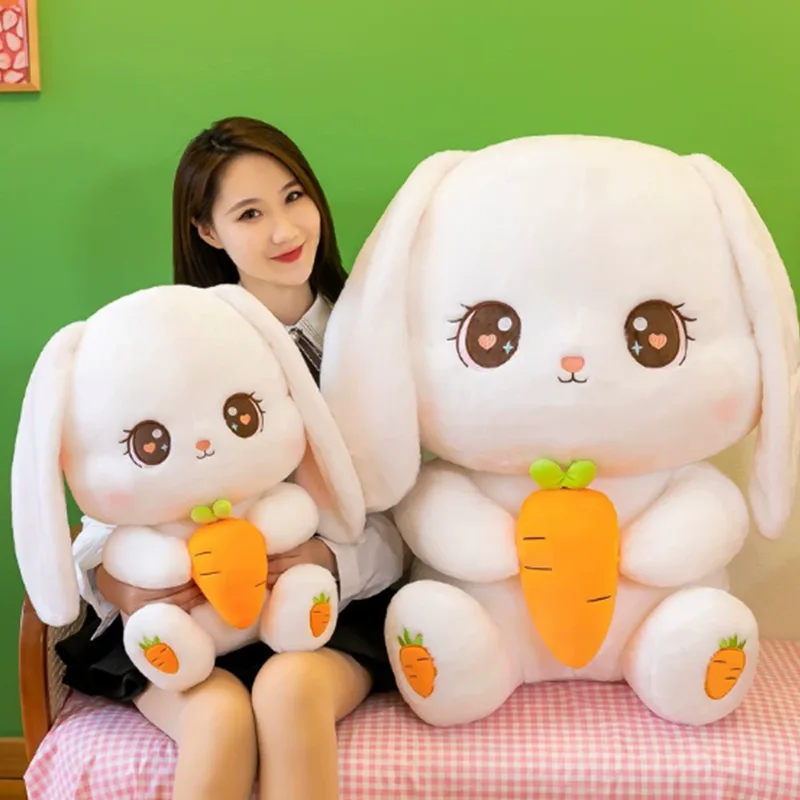Giocattolo di peluche di coniglio
